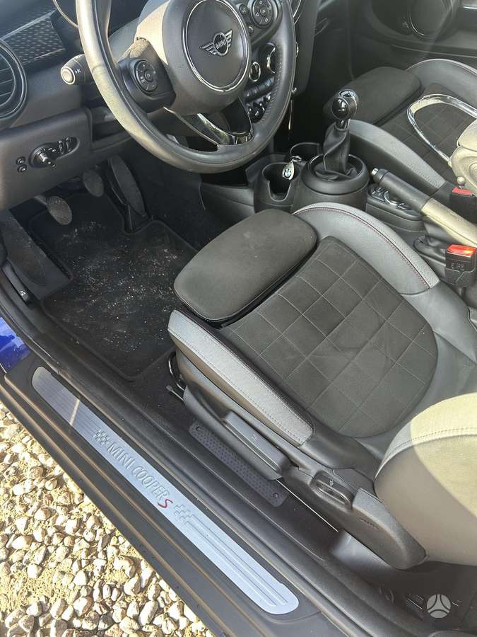 Mini Cooper S, hatchback