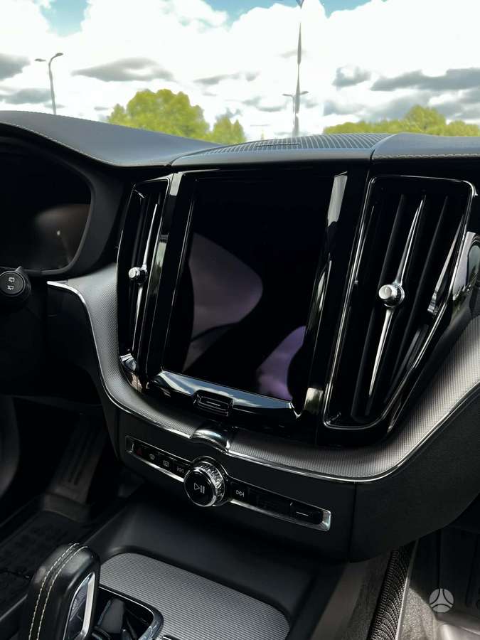 Volvo XC60 - 4