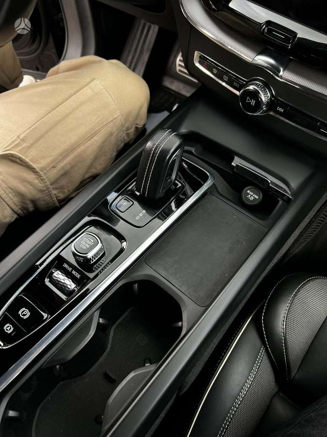 Volvo XC60 - 7