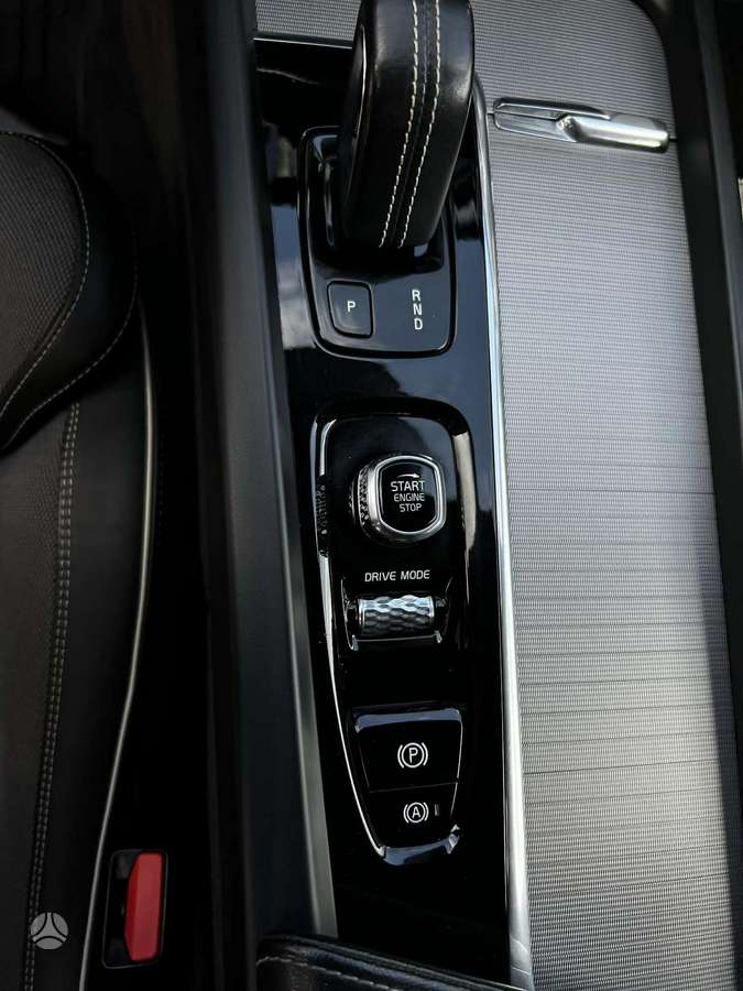Volvo XC60 - 9
