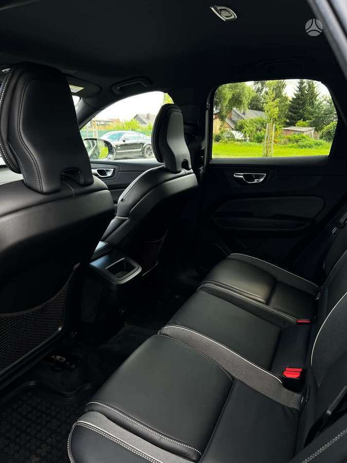 Volvo XC60 - 10