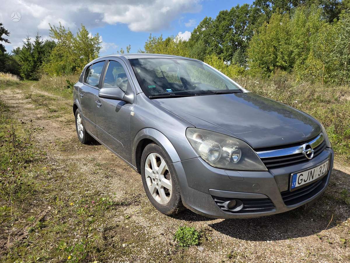 Opel Astra, 1.7 l., hatchback