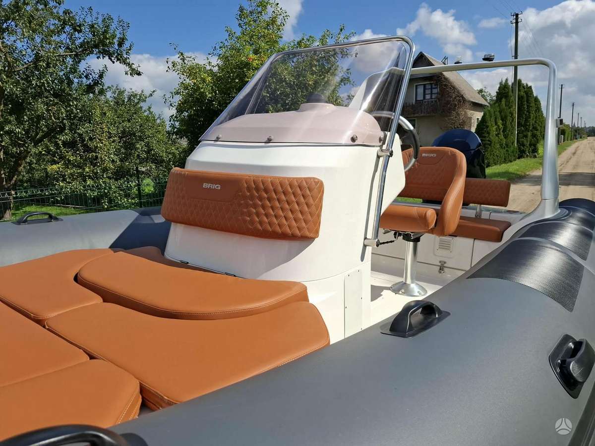 Brig E 600 L, kita