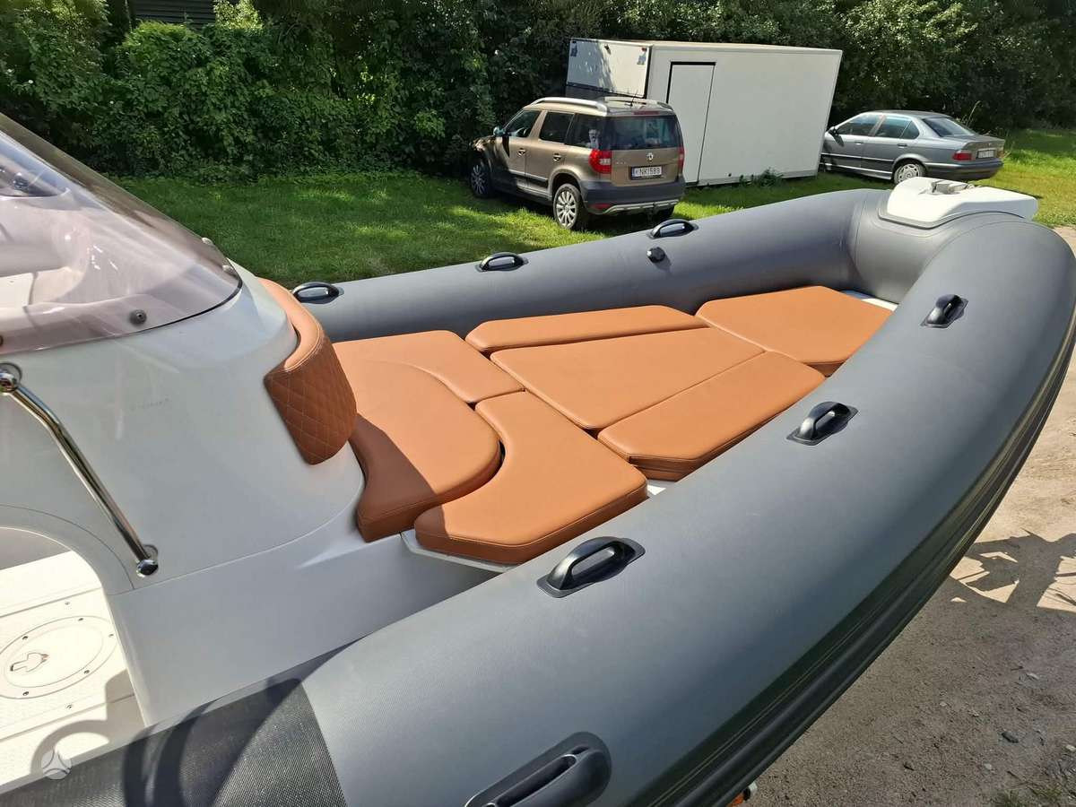 Brig E 600 L, kita