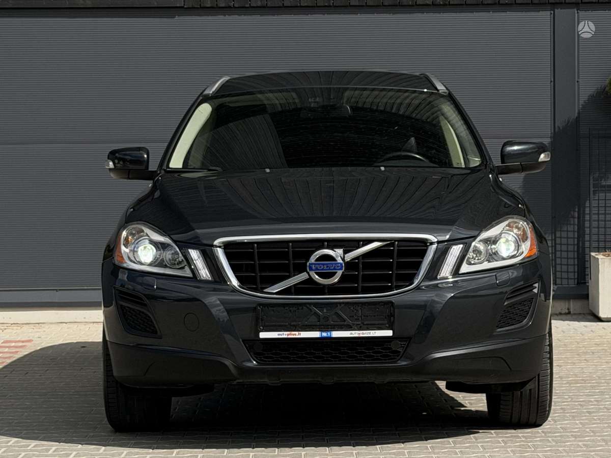 Volvo XC60 - 2