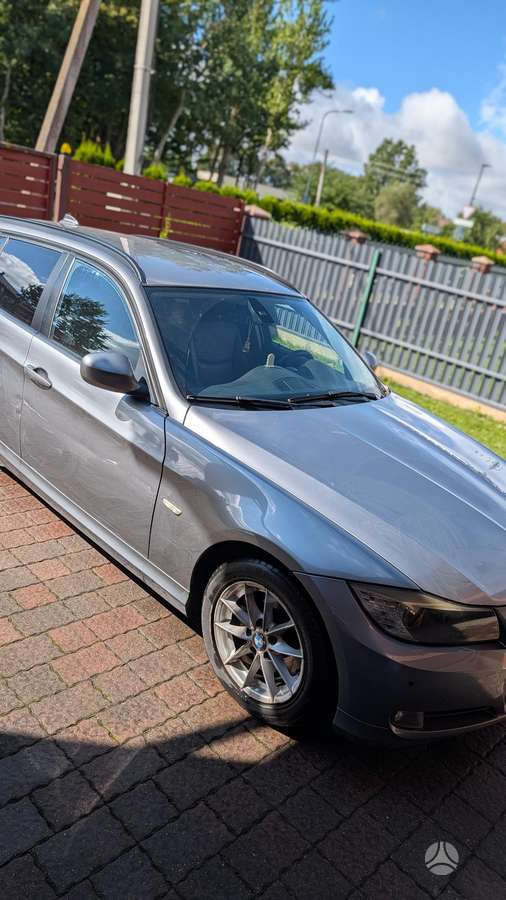 BMW 318, 2.0 l., wagon