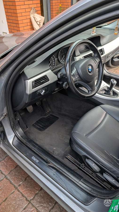 BMW 318, 2.0 l., Универсал