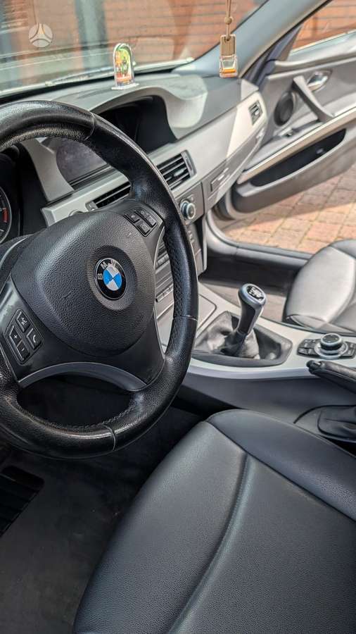 BMW 318, 2.0 l., Универсал