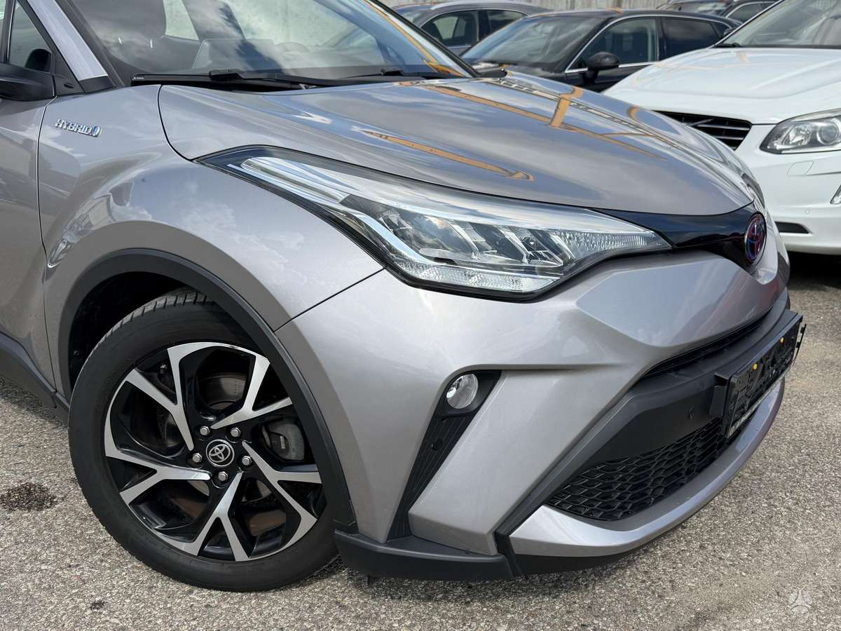 Toyota C-HR - 7
