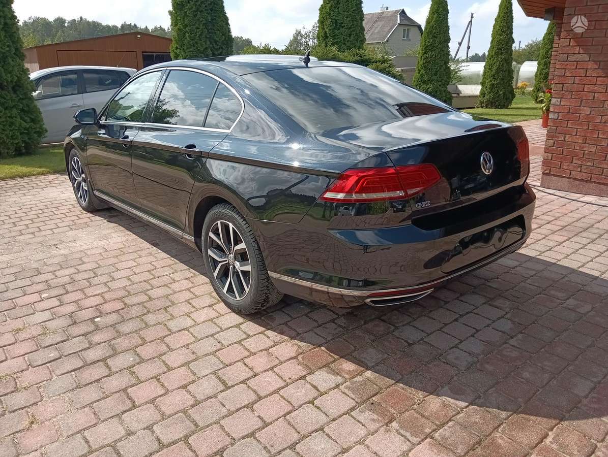 Volkswagen Passat - 7