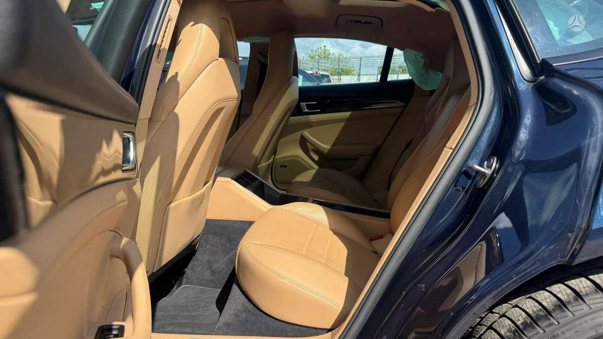 Porsche Panamera, 2.9 l., hatchback