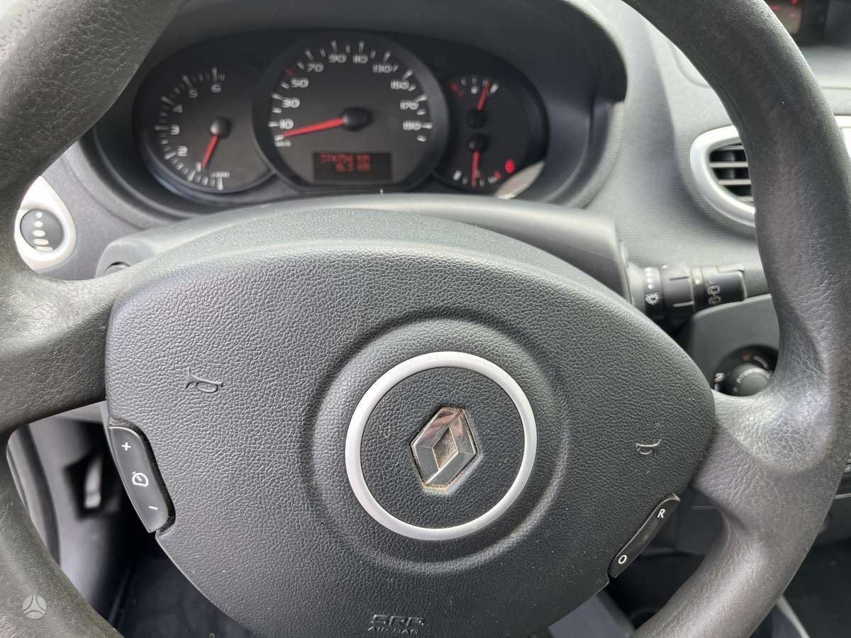 Renault Clio, 1.5 l., hatchback