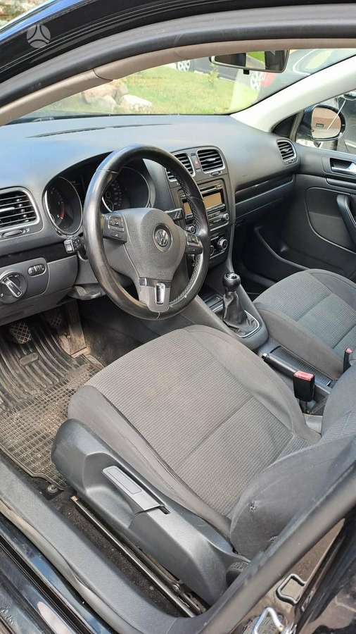 Volkswagen Golf - 7