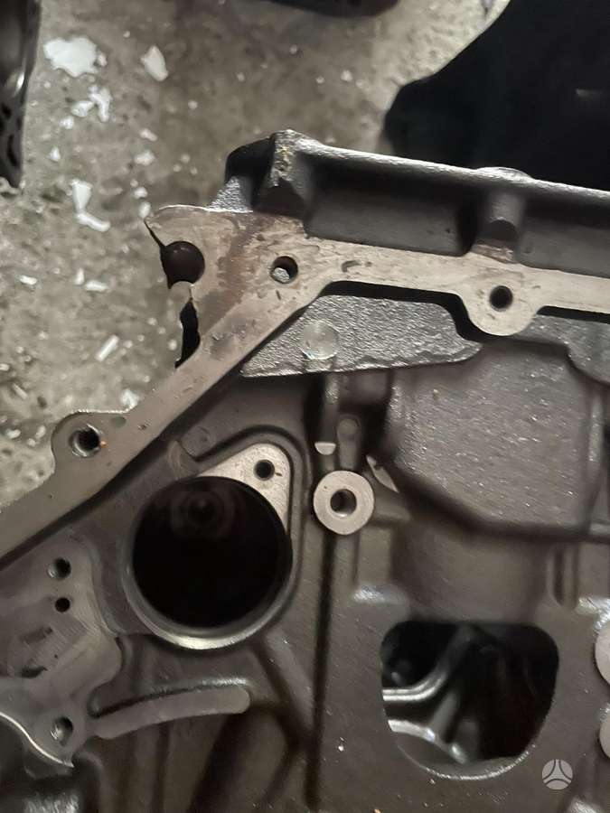 Volkswagen Golf, CHH, engine block