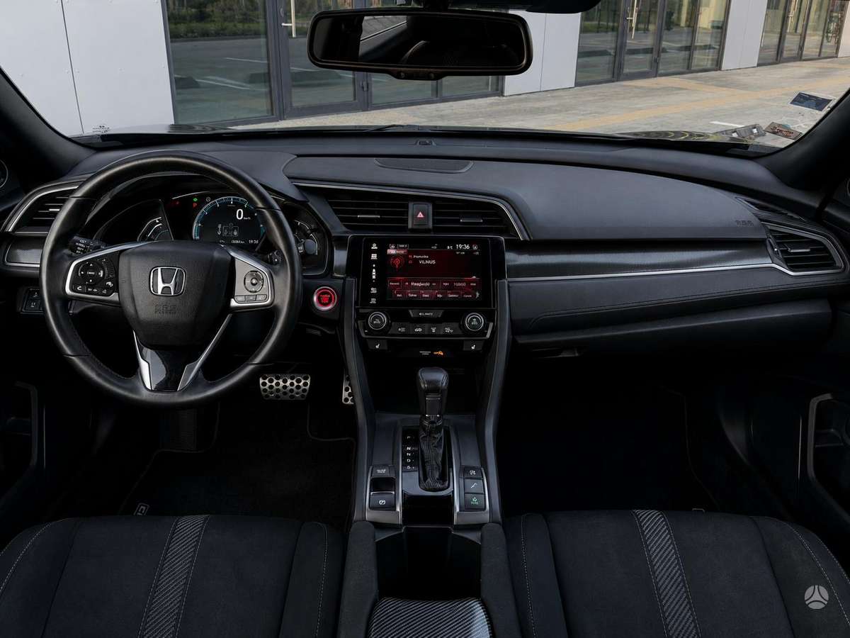 Honda Civic, 1.0 l., hatchback