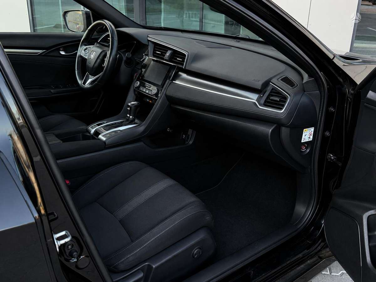 Honda Civic, 1.0 l., hatchback