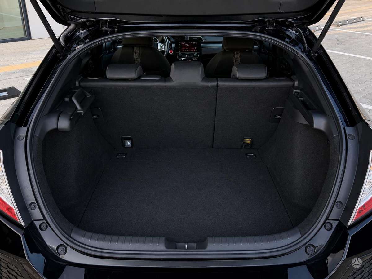 Honda Civic, 1.0 l., hatchback