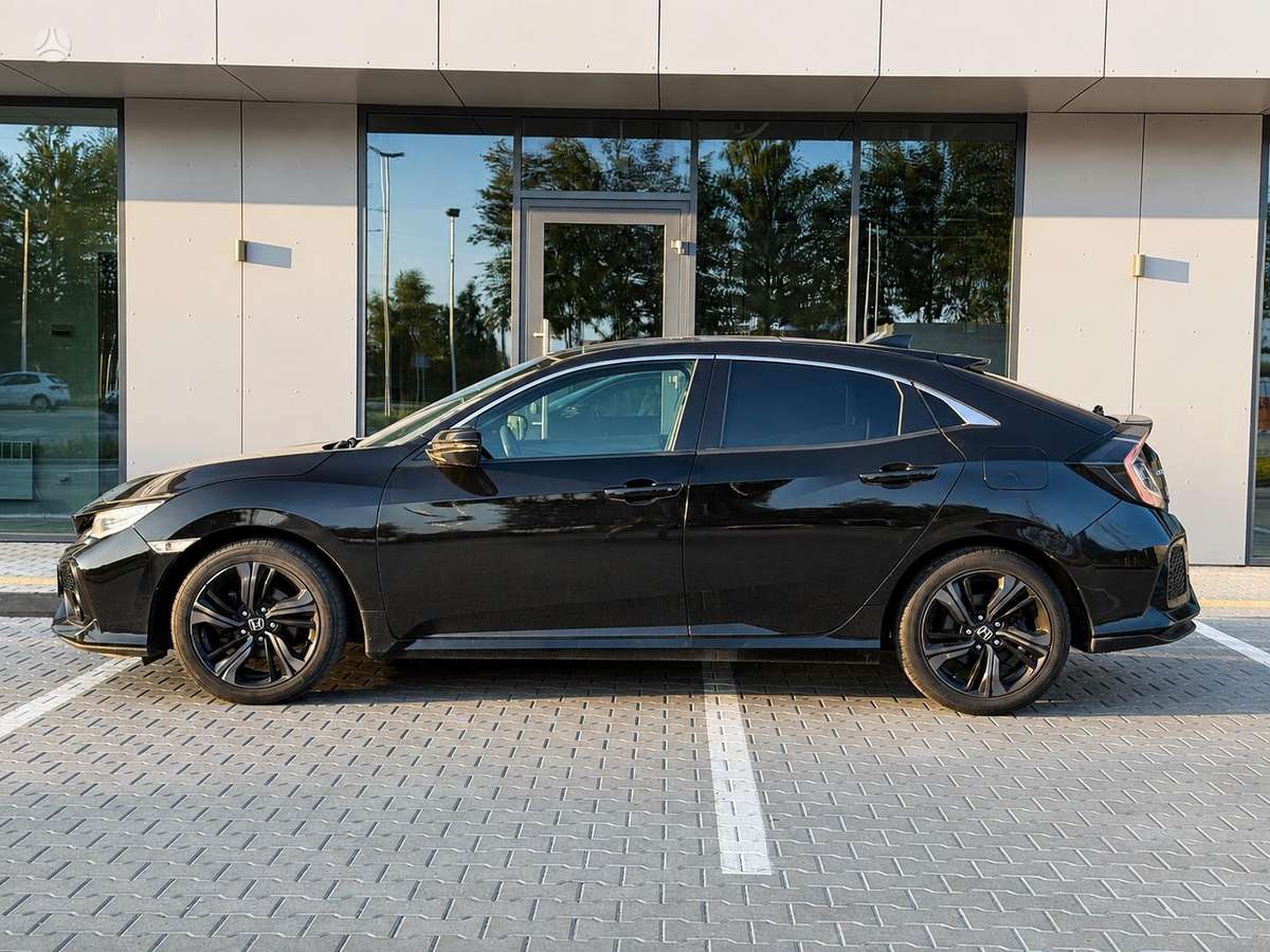 Honda Civic, 1.0 l., hatchback