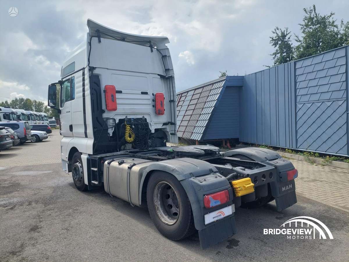 MAN TGX 18.500, double sleeper