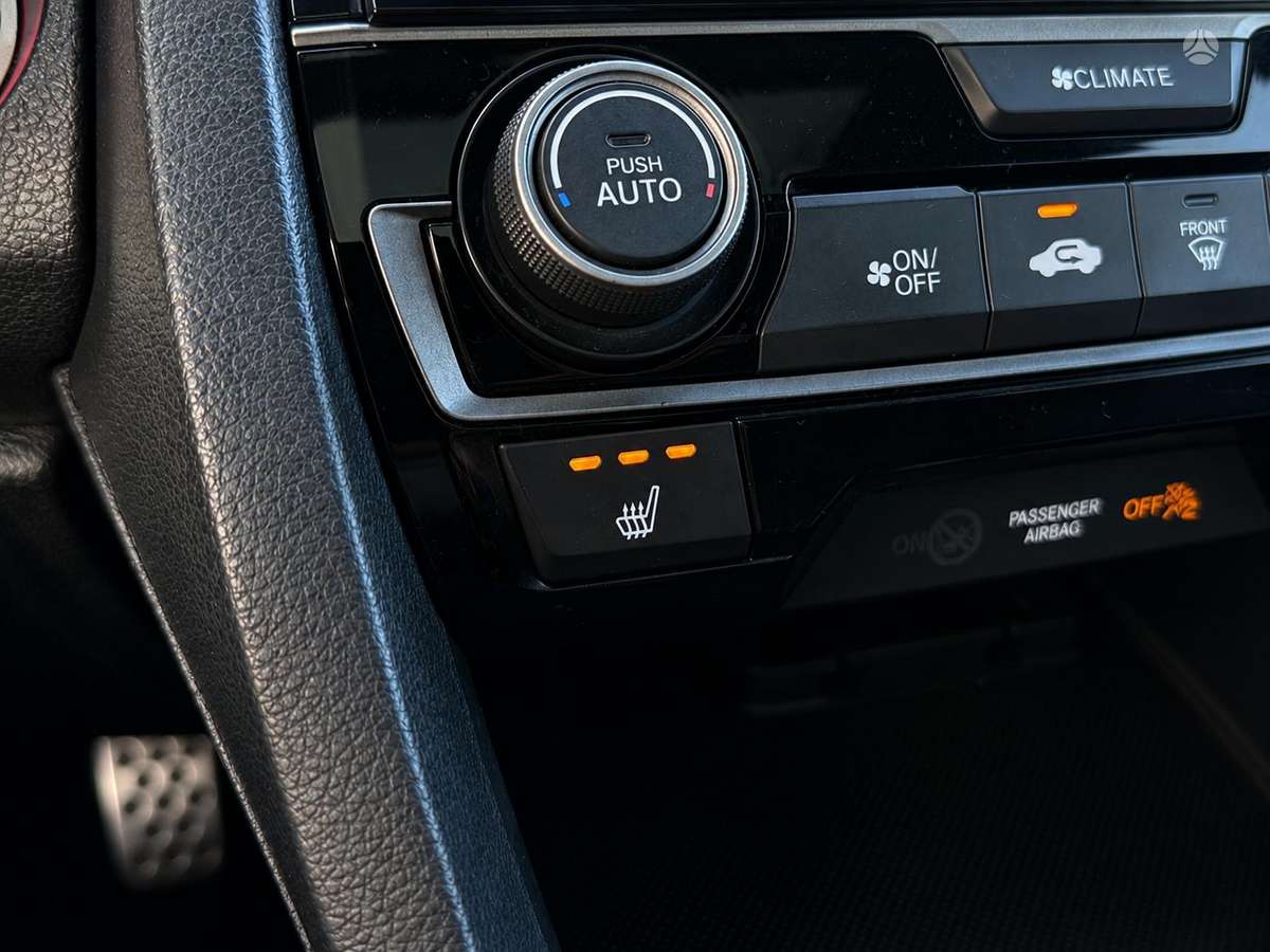 Honda Civic, 1.0 l., hatchback