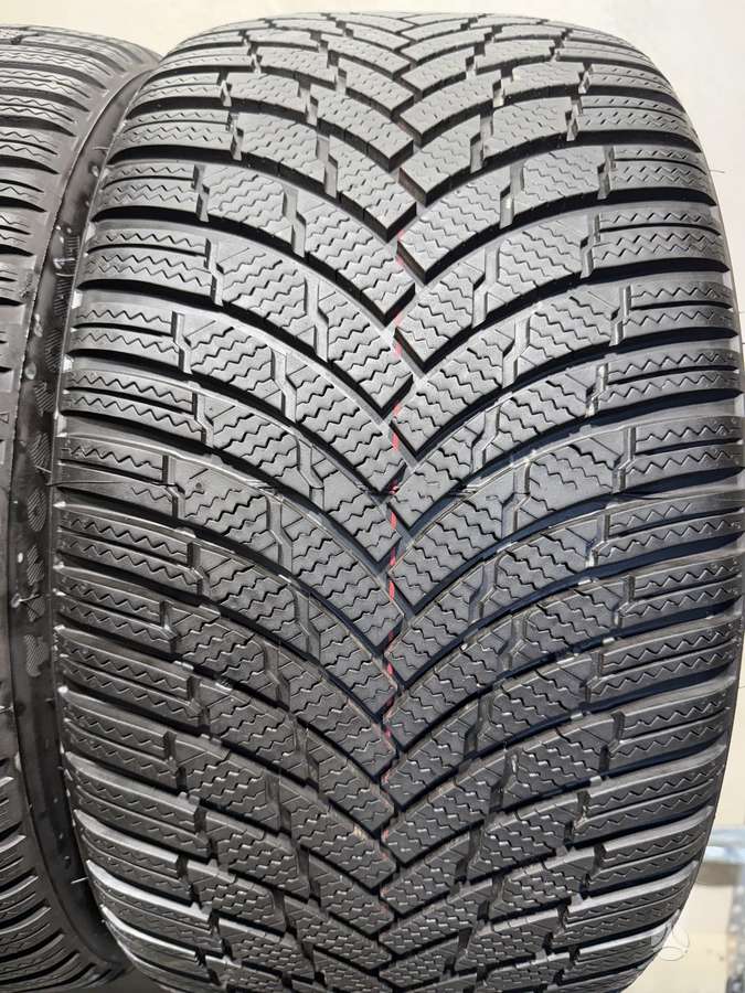 Firestone Winterhawk4/2023m, winter 255/35 R19