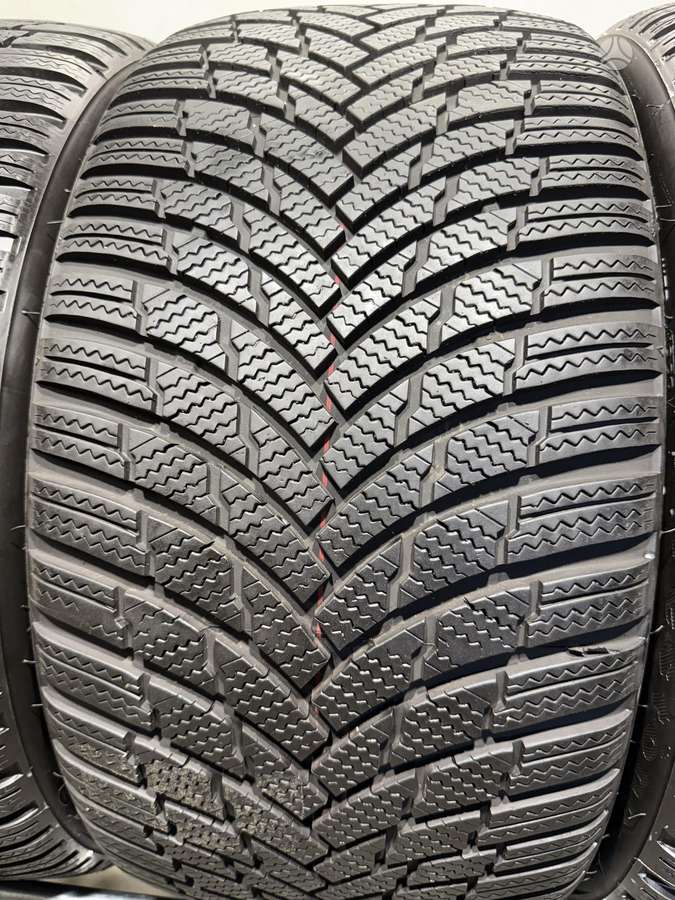 Firestone Winterhawk4/2023m, winter 255/35 R19