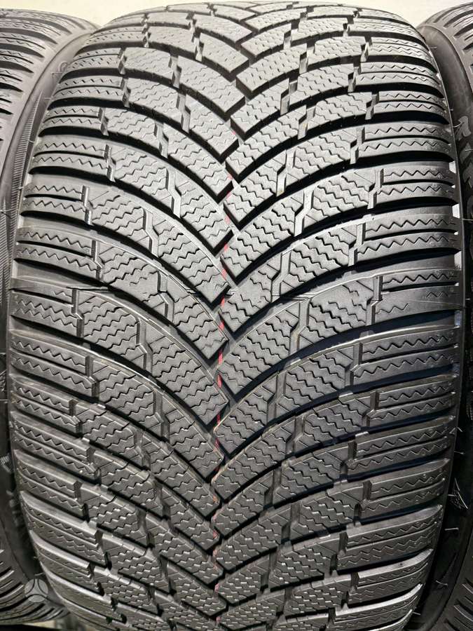 Firestone Winterhawk4/2023m, зимние 255/35 R19