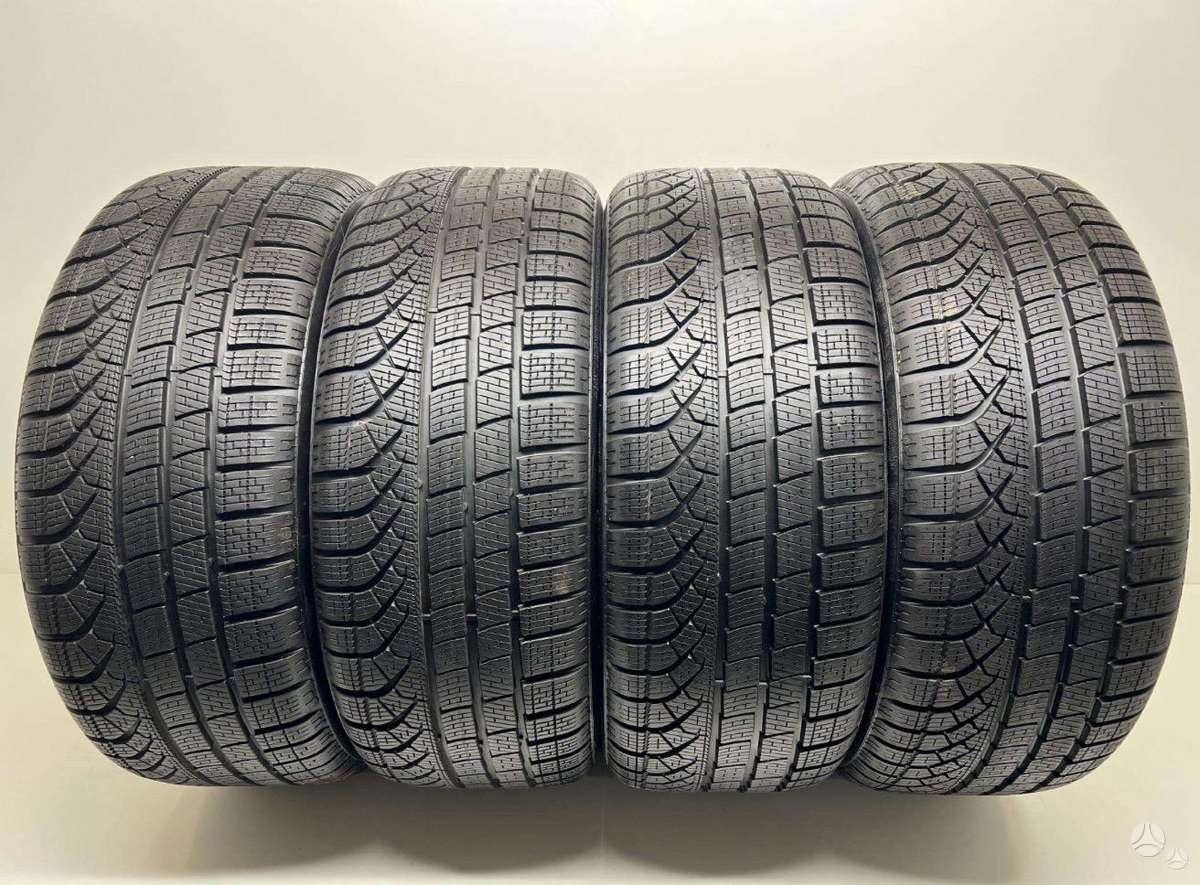 Pirelli P-Zero Winter 2023m, winter 245/45 R18