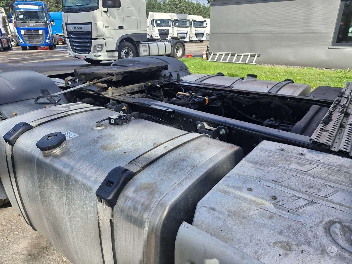 MAN TGX 18.470 Retarder, double sleeper