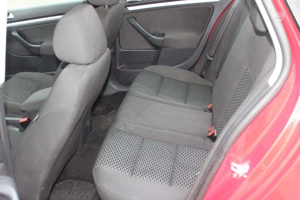 Volkswagen Golf, 1.6 l., Универсал