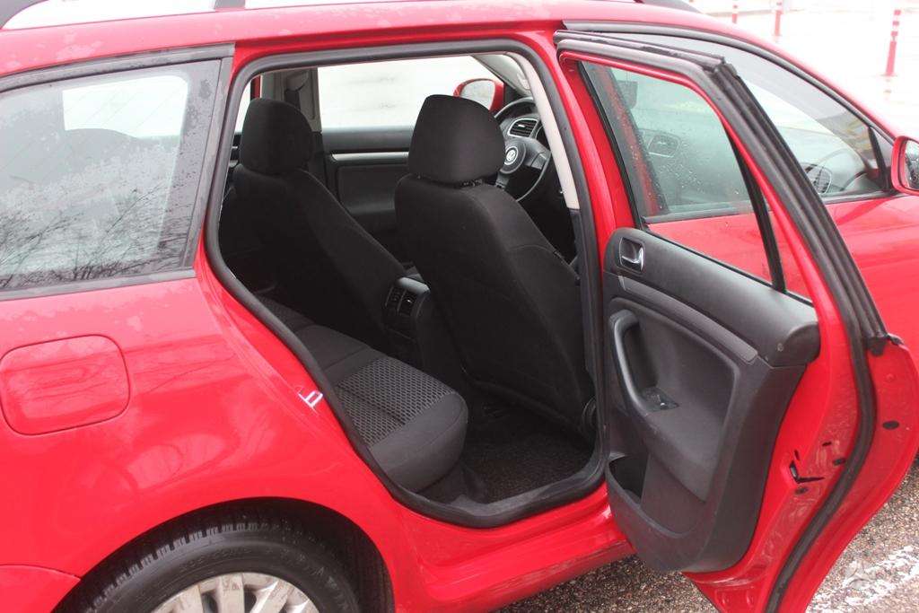 Volkswagen Golf, 1.6 l., Универсал