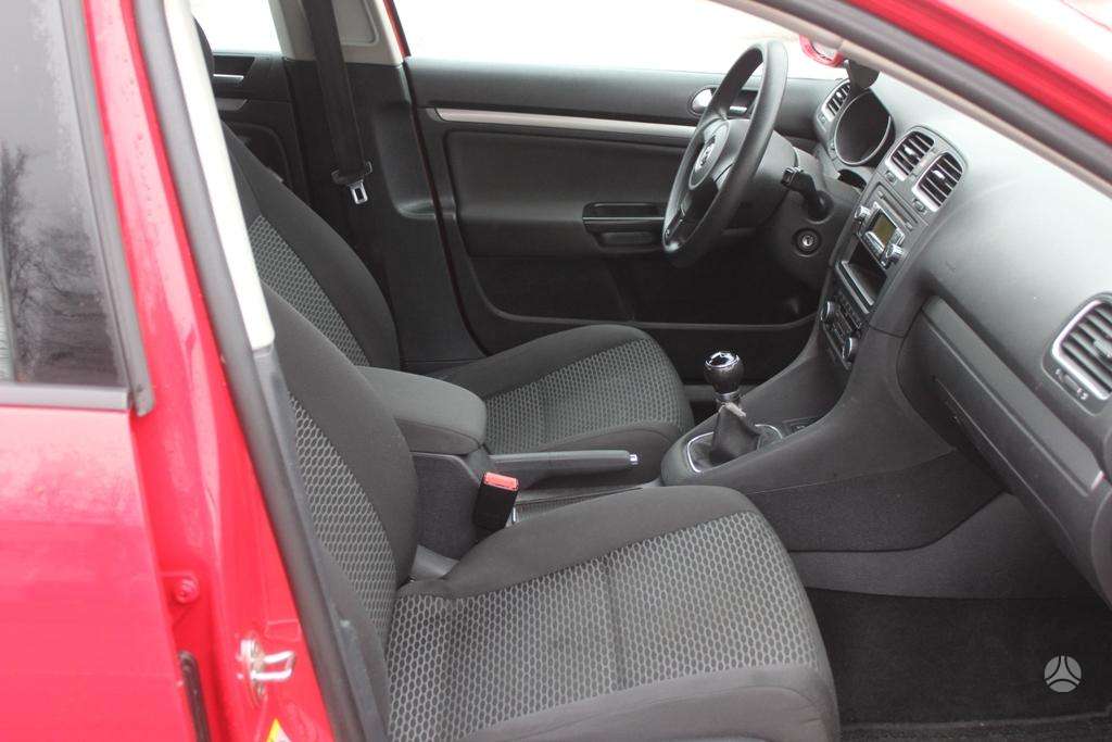 Volkswagen Golf, 1.6 l., Универсал