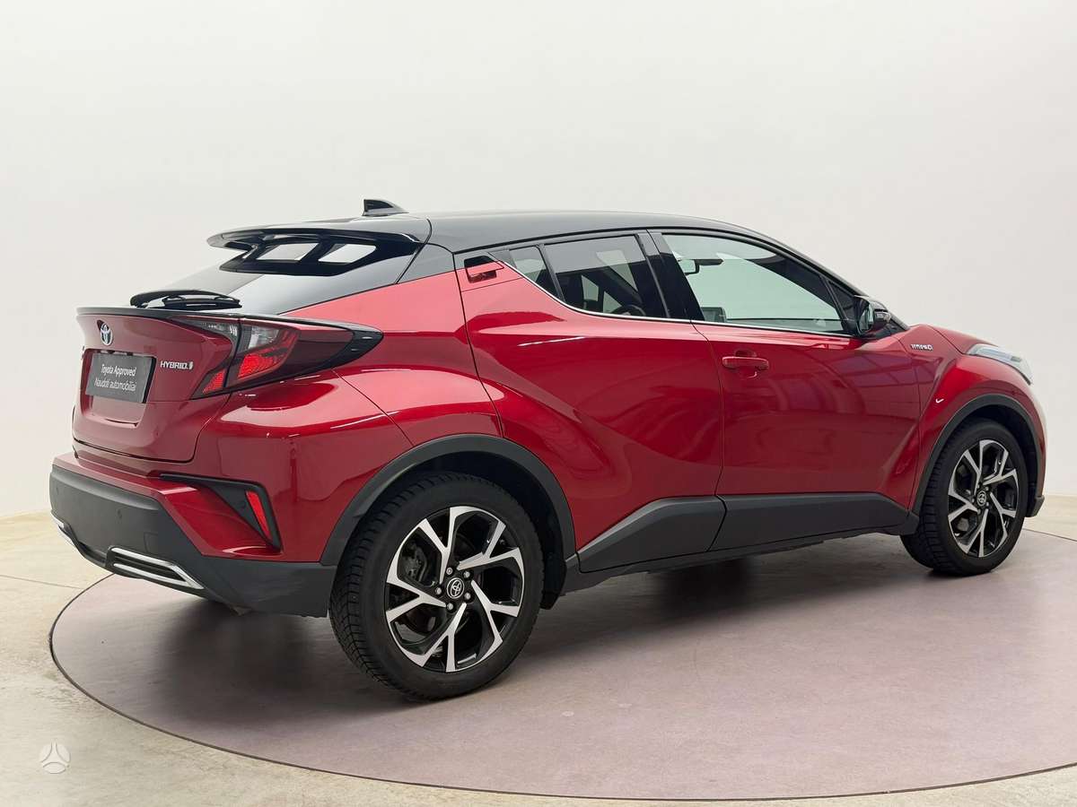 Toyota C-HR - 8