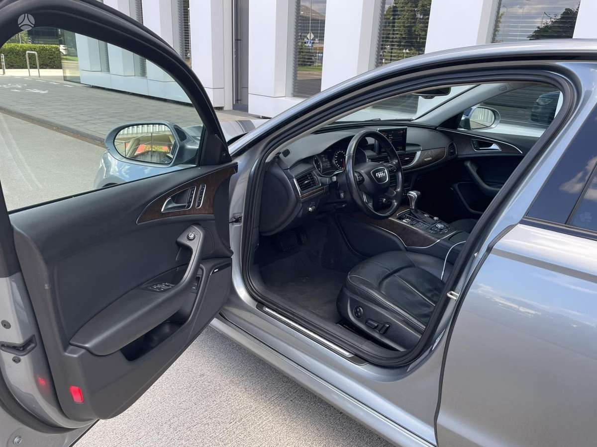 Audi A6, 3.0 l., Седан