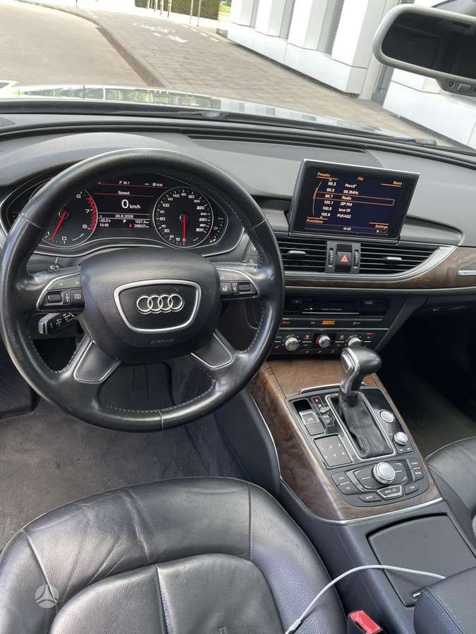Audi A6, 3.0 l., Седан