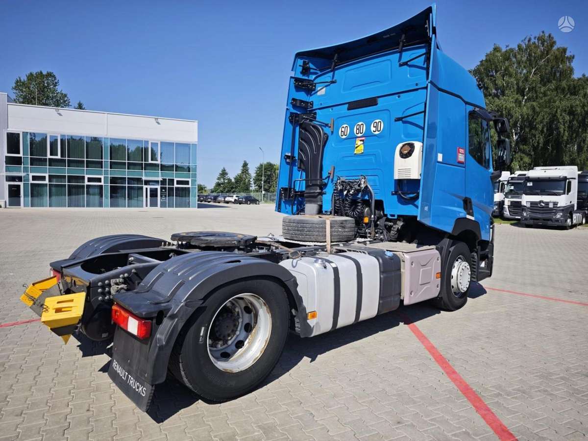 Renault T 480, 2 спальных места