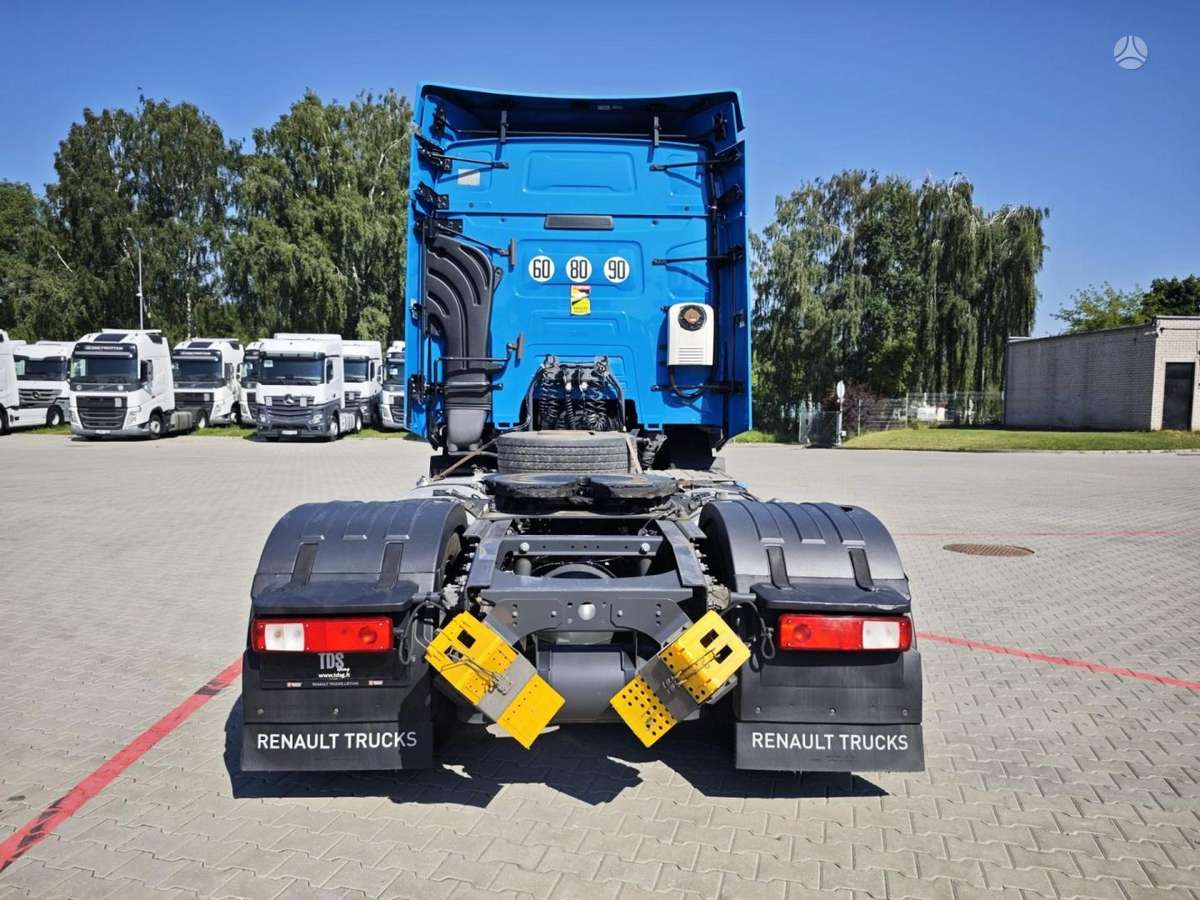 Renault T 480, 2 спальных места