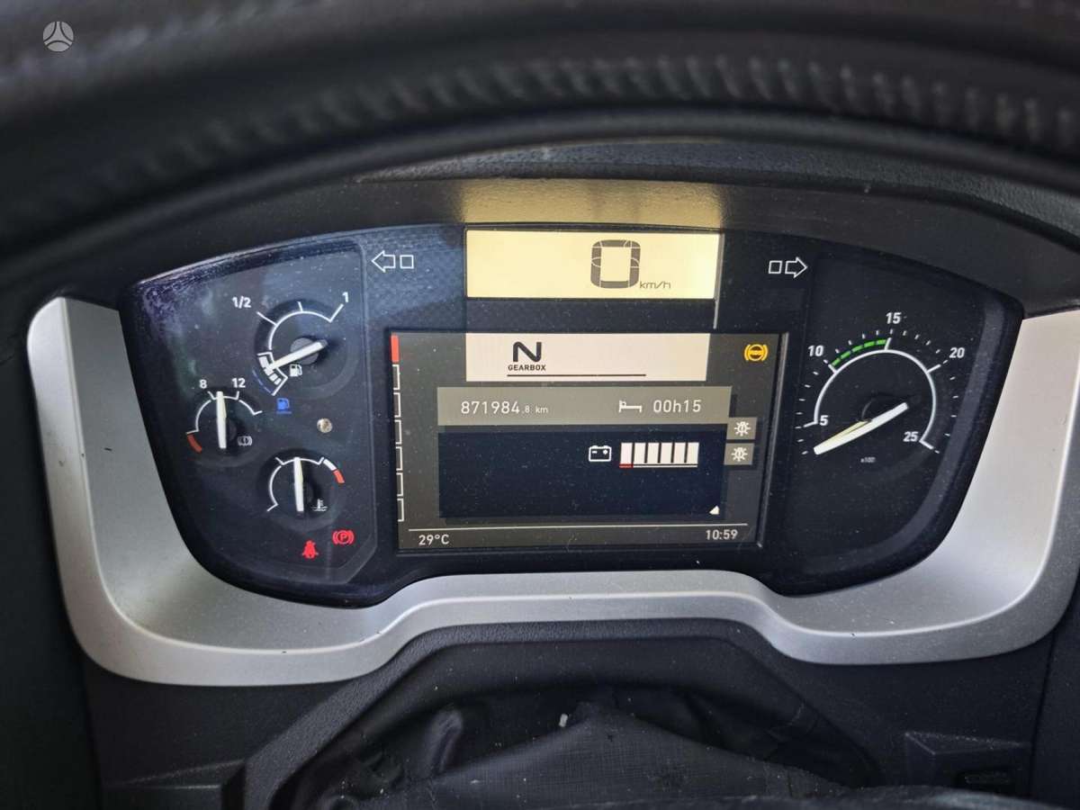 Renault T 480, 2 спальных места