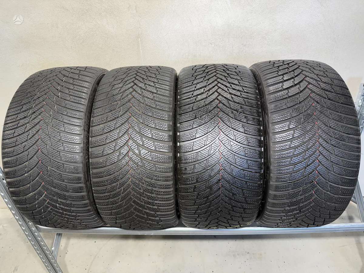 Firestone Winterhawk4/2023m, žieminės 255/35 R19
