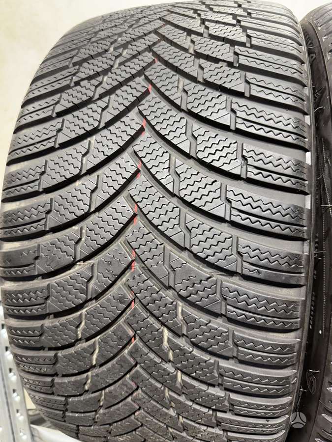 Firestone Winterhawk4/2023m, winter 255/35 R19