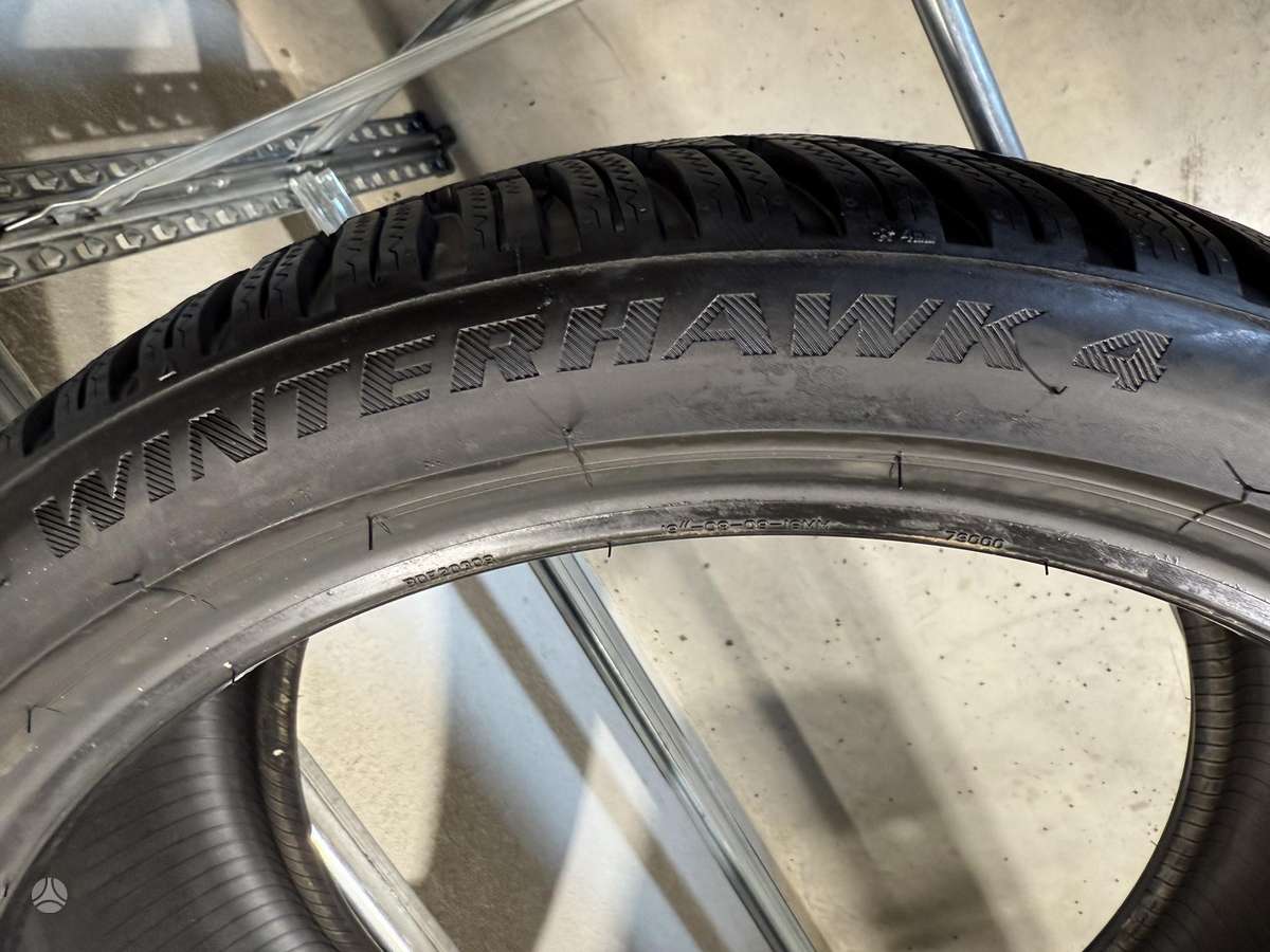 Firestone Winterhawk4/2023m, winter 255/35 R19
