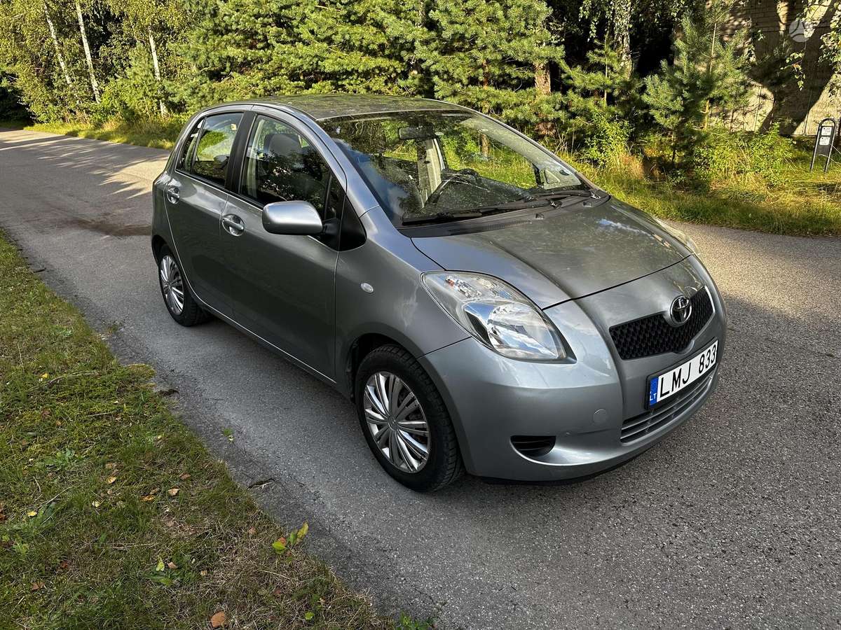 Toyota Yaris - 9