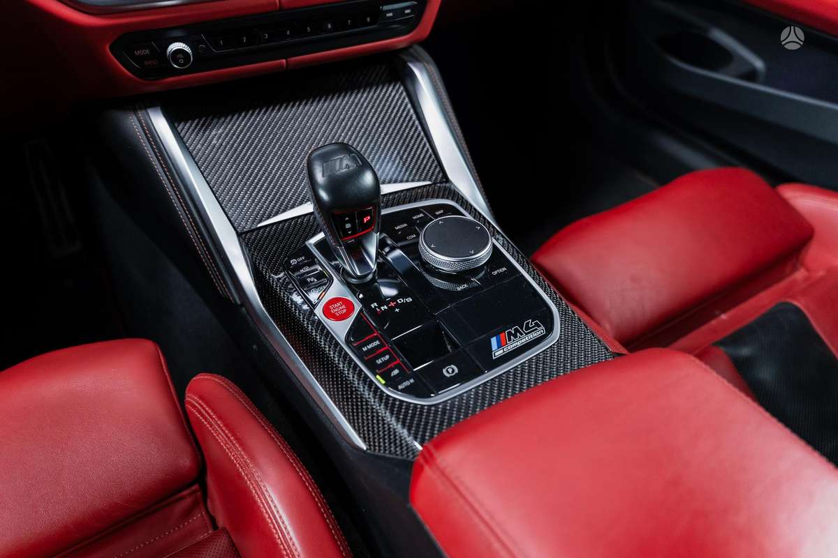 BMW M4, 3.0 l., coupe
