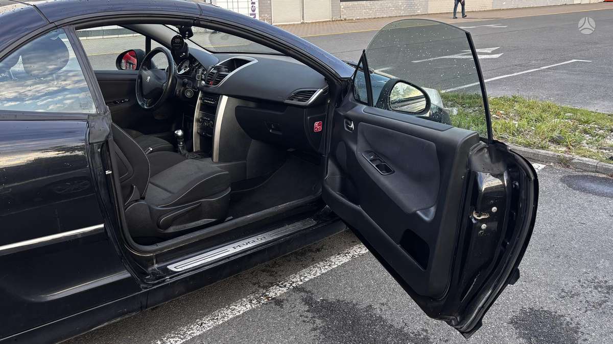 Peugeot 207 - 4