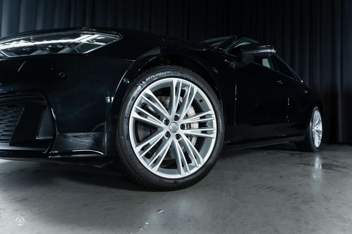 Audi A7, 3.0 l., Седан