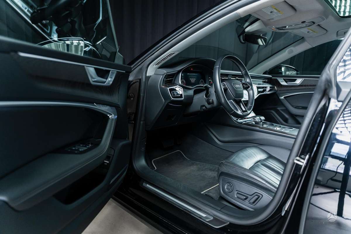 Audi A7, 3.0 l., Седан