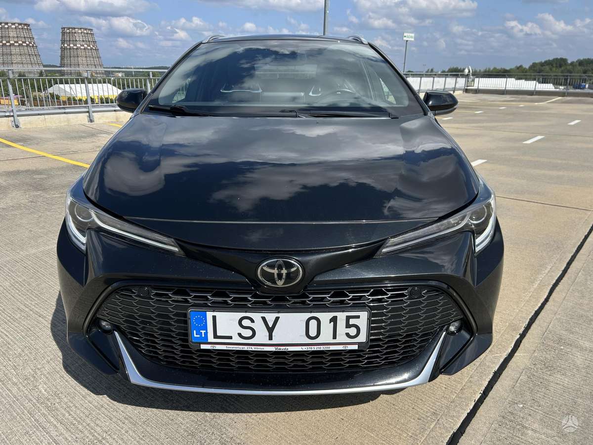 Toyota Corolla - 2