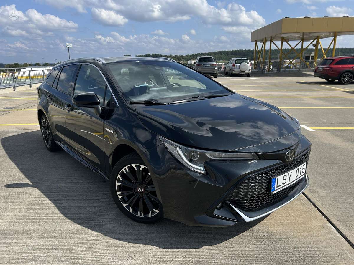 Toyota Corolla - 1
