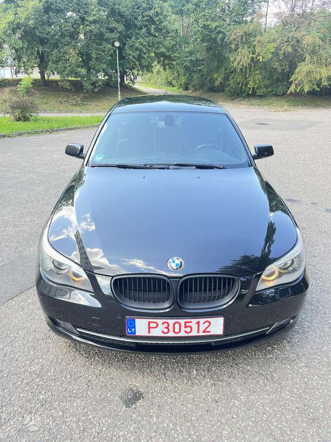 BMW 525, 2.5 l., Универсал