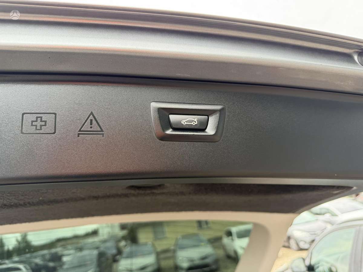 BMW 520, Универсал
